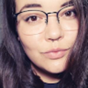 Meet your Posher, Yvonne